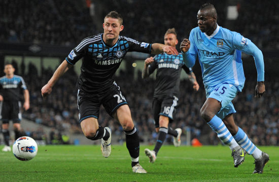 詹姆斯的个 詹姆斯的个